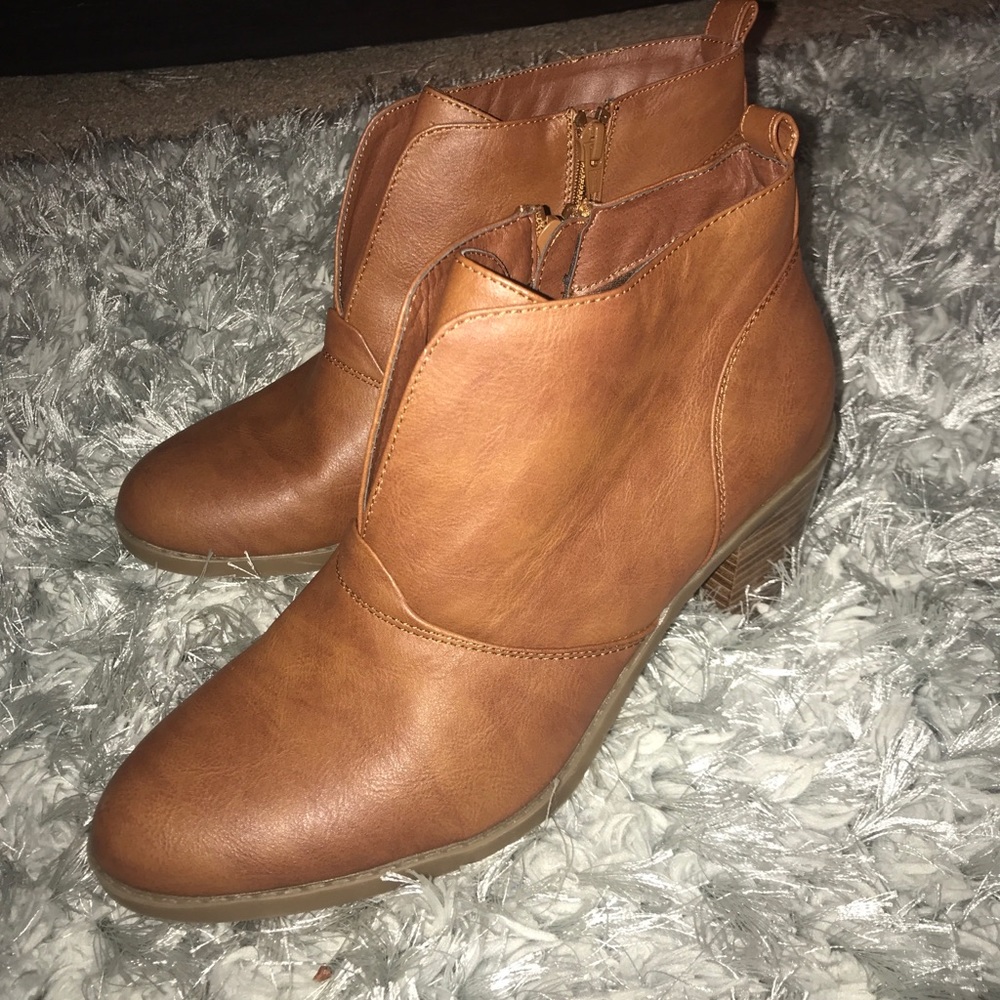 Kim Roger Booties